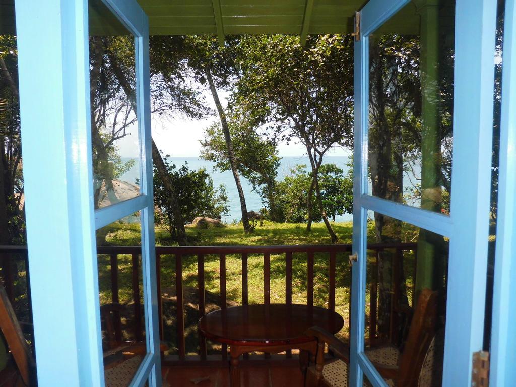 Palace Mirissa Extérieur photo